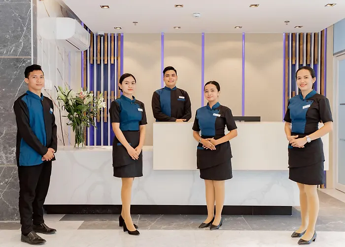 Dulcee Hotel Naga (Cebu)