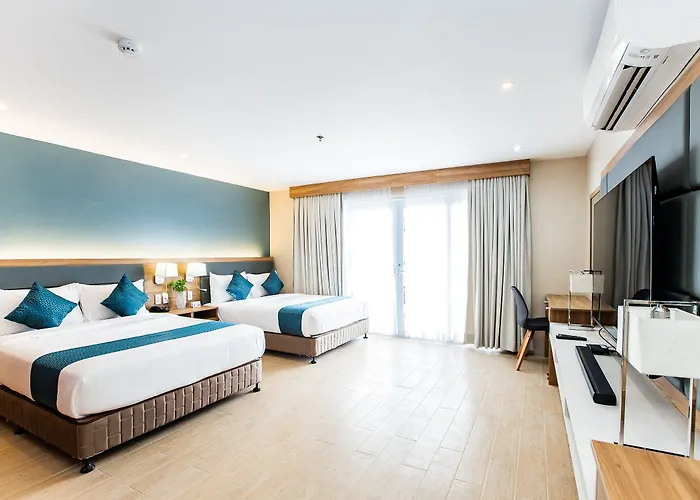 Dulcee Hotel *